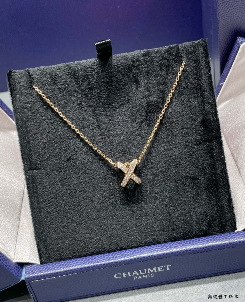 CHAUMET